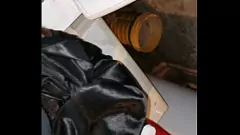 play Semental colgado recibe anal duro y garganta profunda de su puta Hoodrat personal