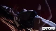 play Kendall Karson no puede tener suficiente de su coño mojado y sus tetas perfectas