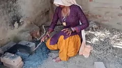 play النشوة الشرجية Desi Bhabhi: جلسة مشبعة بالبخار في بدلة سلوار