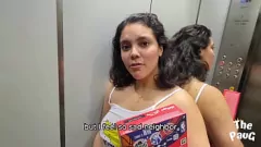 play الجانب المشاغب في جار لاتينا المكشوفة: Creampie و Big Ass Action