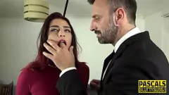 play Ragazza fetish sottomessa con collare per gatto viene sditalinata mentre è legata in una scena di bondage hardcore